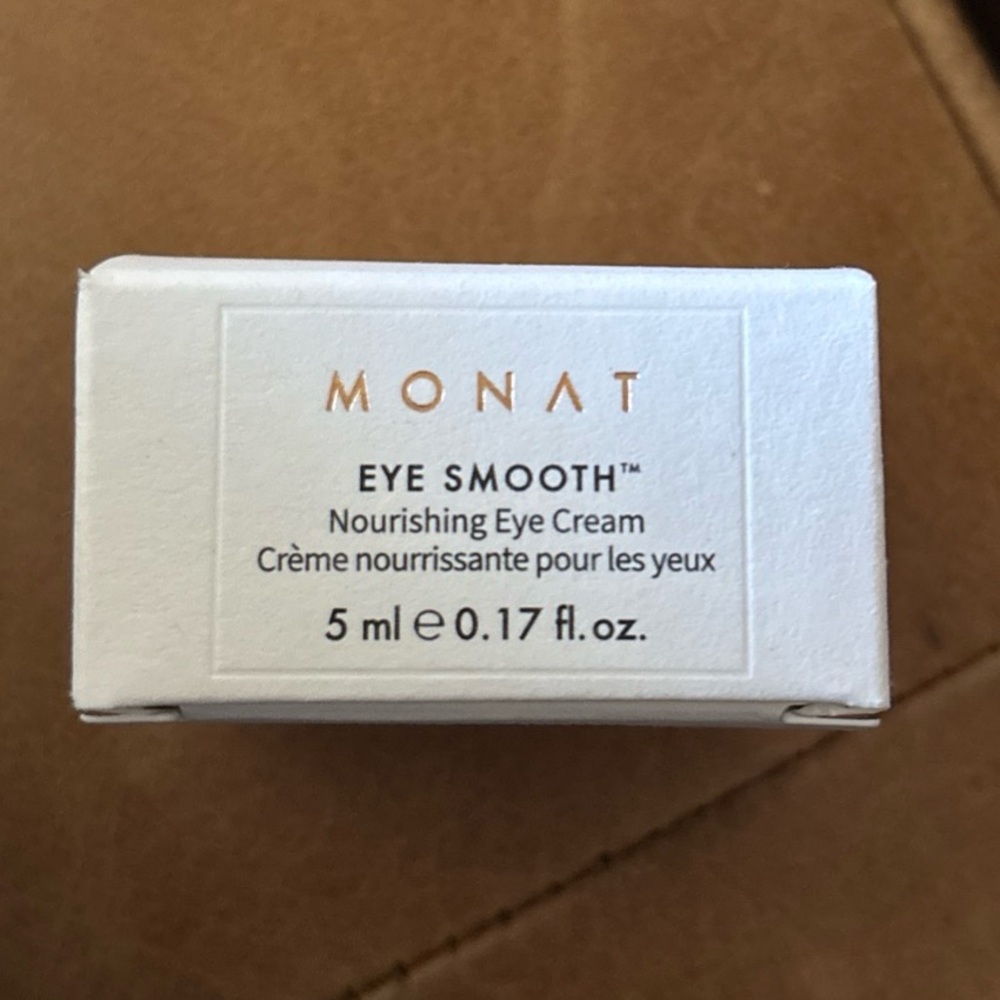 Monat Eye Smooth Nourishing Eye Cream Travel size NEW & SEALED!